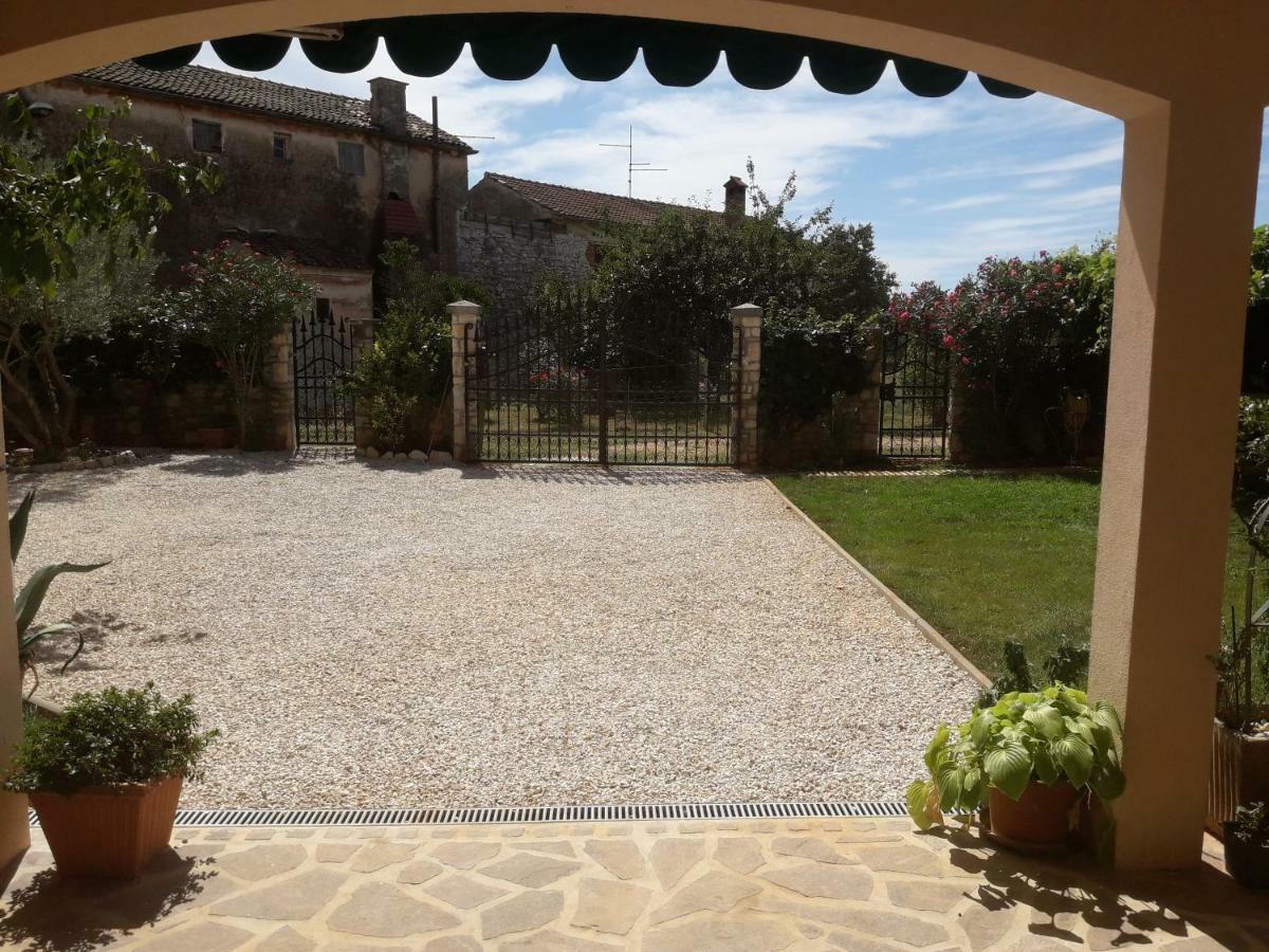 Bašanija Villa Kortina מראה חיצוני תמונה